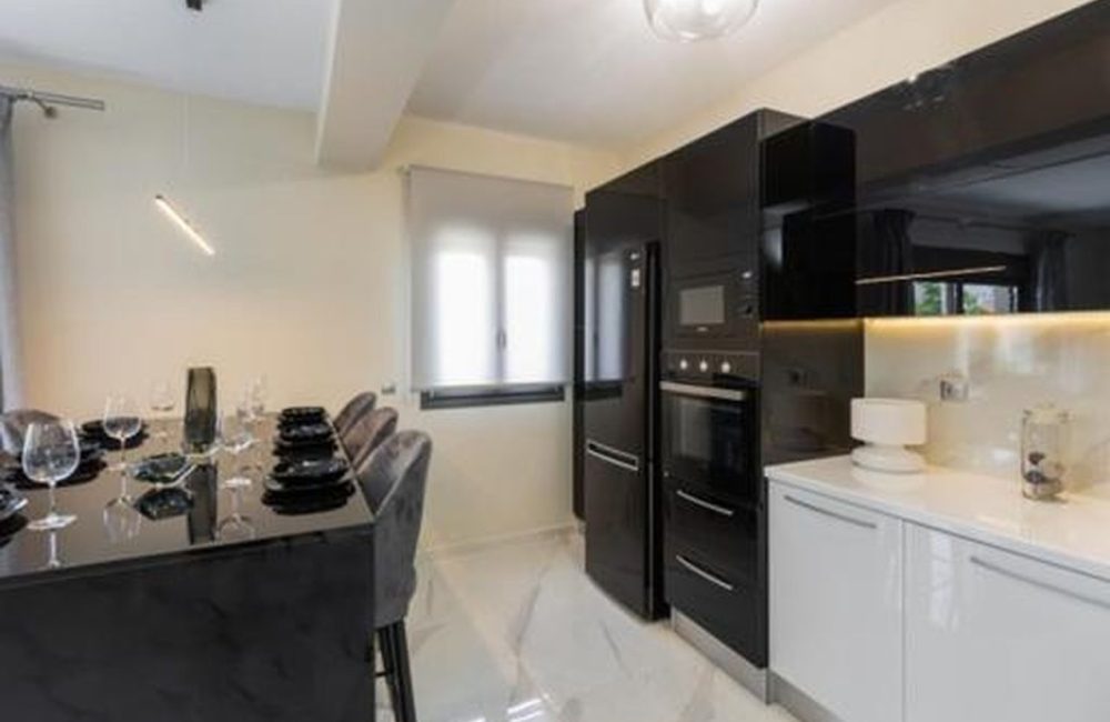 Black Diamond Residence