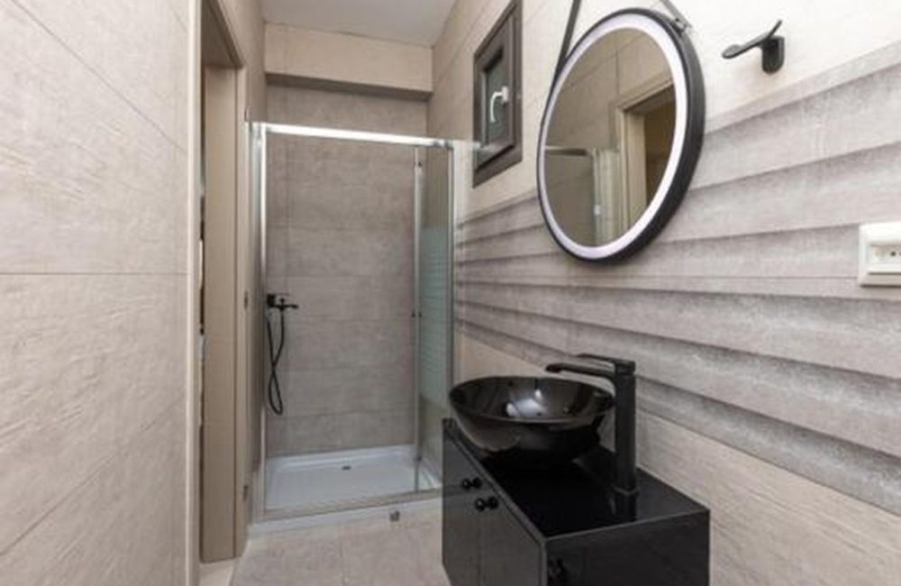 Black Diamond Residence