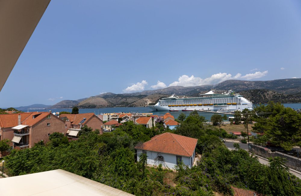 Domus City Apartment